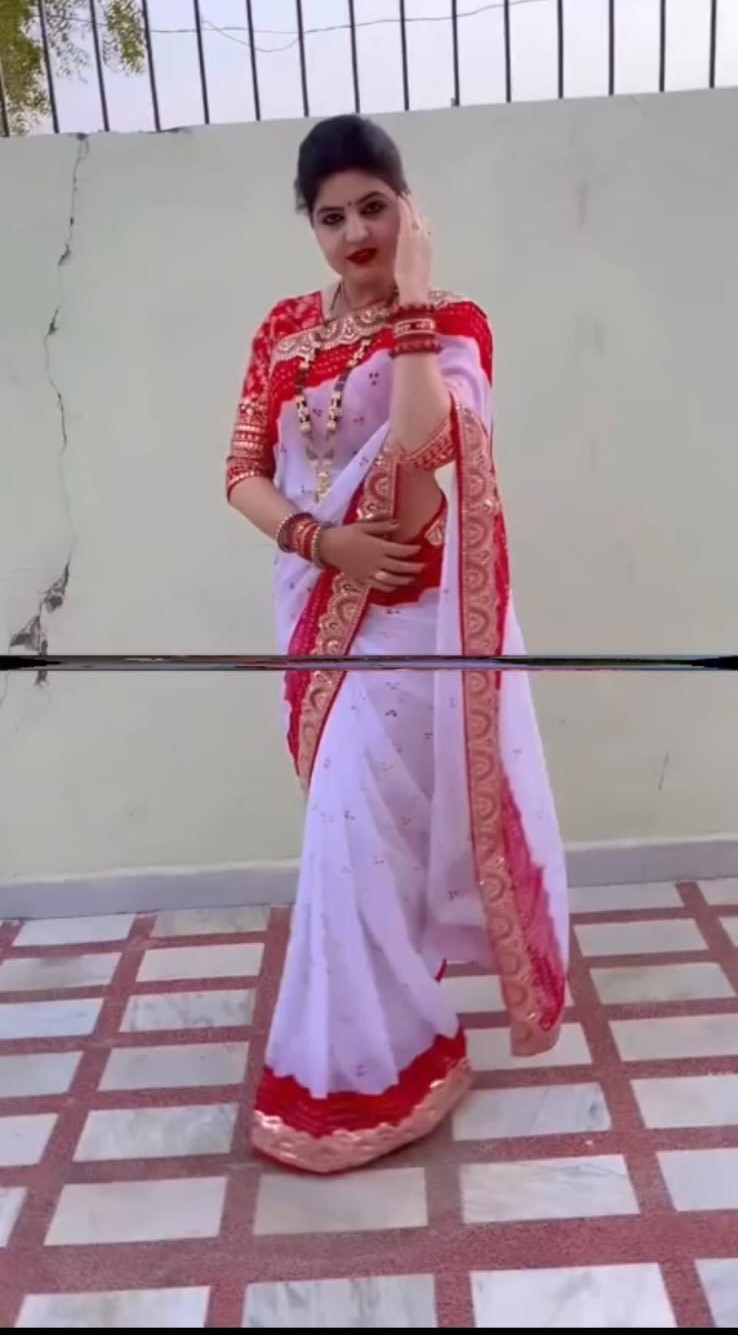 Makhon Georgette Sequences Embroidery Saree - Image 3